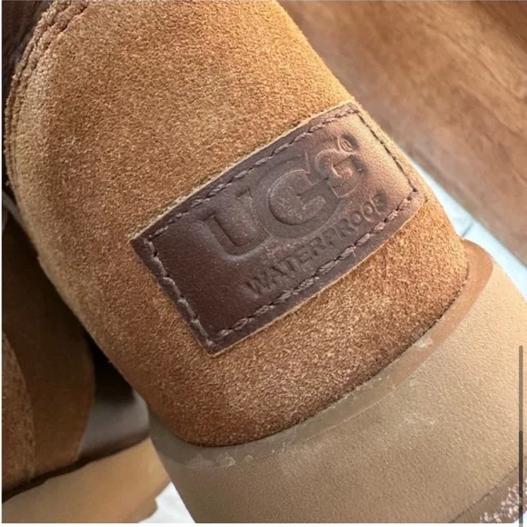UGG boots - Picture 9 of 12
